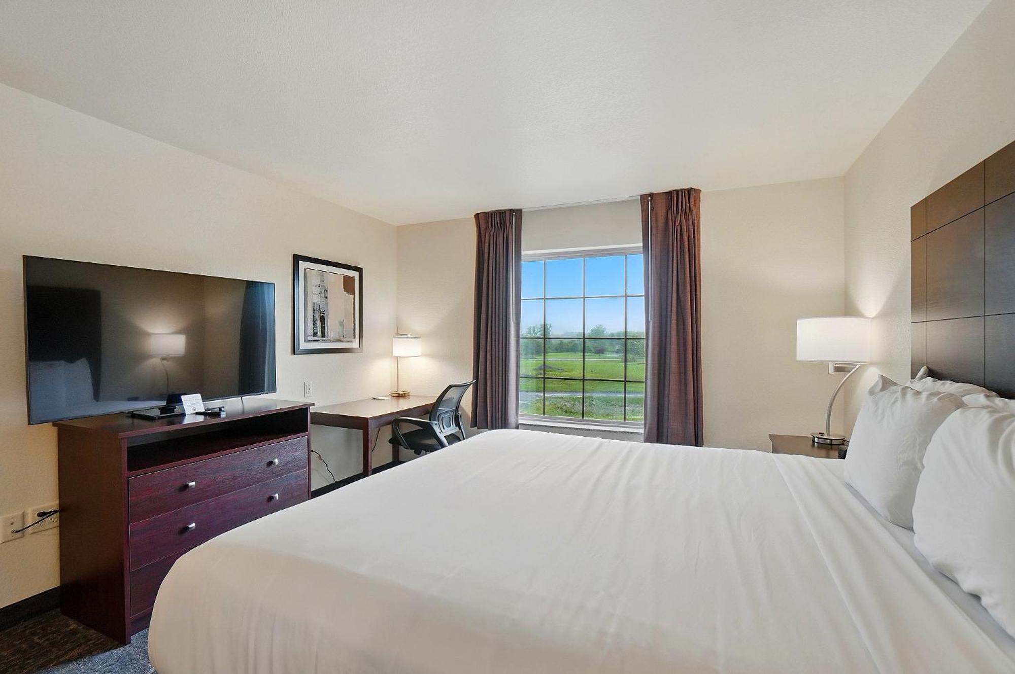 Cobblestone Hotel & Suites - Russells Point At Indian Lake Exteriér fotografie
